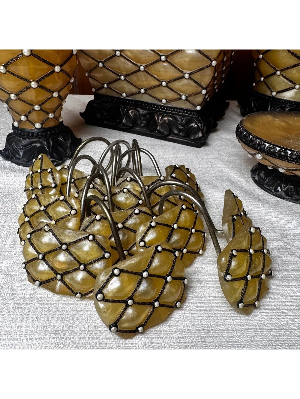 Vighano Bath Accessories 6 Piece Vanity Set Amber Faux Onyx Black Pearl